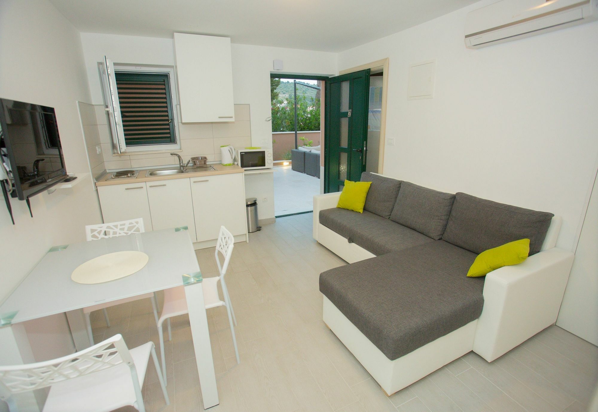 Apartments Marly Trogir Kültér fotó