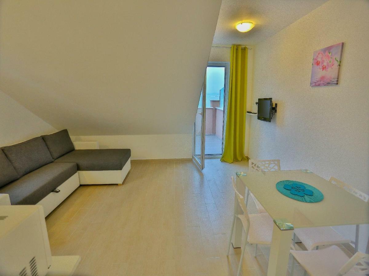 Apartments Marly Trogir Kültér fotó
